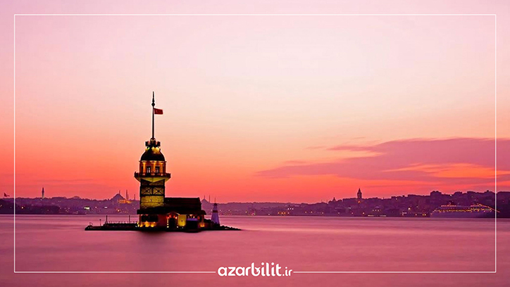 کیز کولسی(برج دختر) در استانبول هنگام غروب